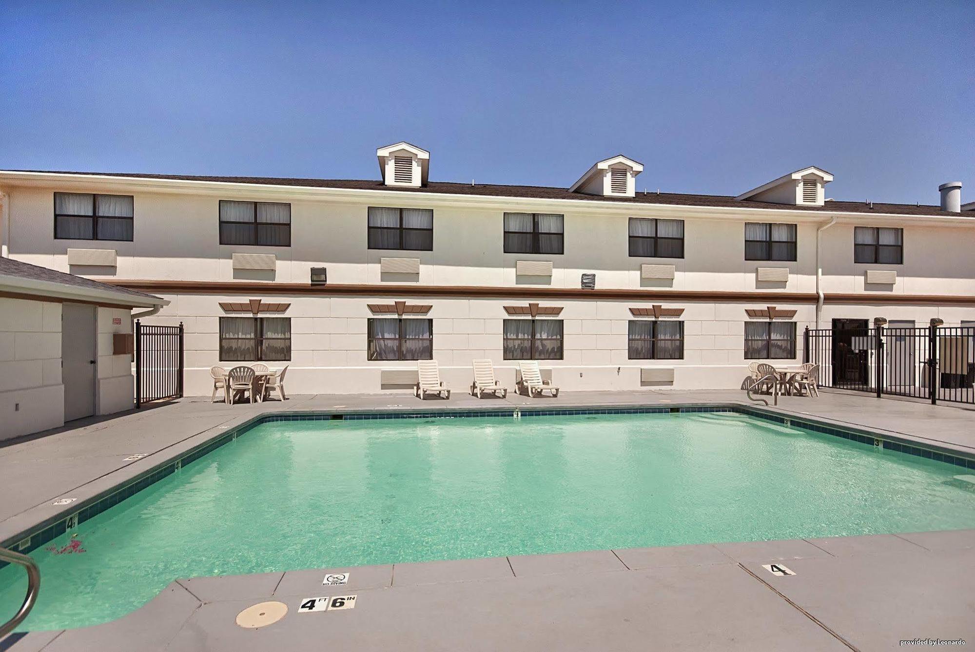 Best Western Inn And Suites Copperas Cove Esterno foto