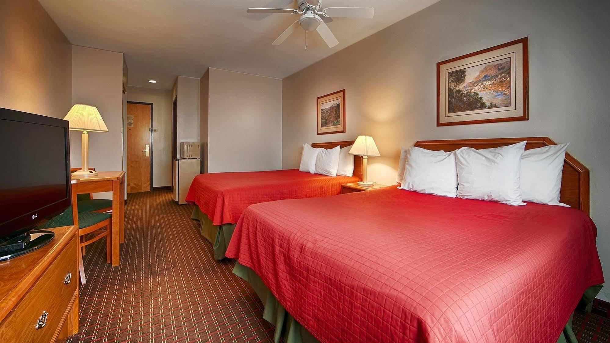 Best Western Inn And Suites Copperas Cove Esterno foto